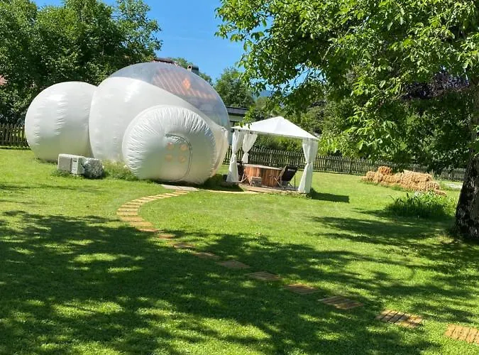 Οργανωμένο κάμπινγκ Bubble Tent