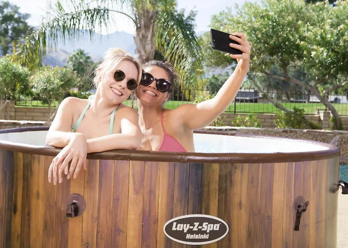 Bubble Tent Οργανωμένο κάμπινγκ *